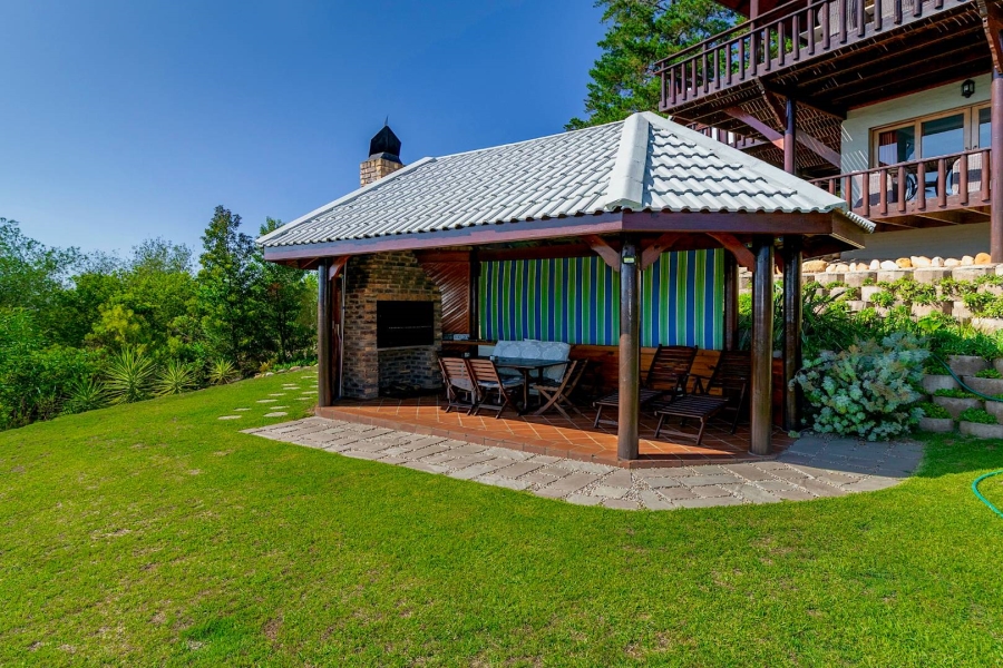 4 Bedroom Property for Sale in Phantom River View Western Cape